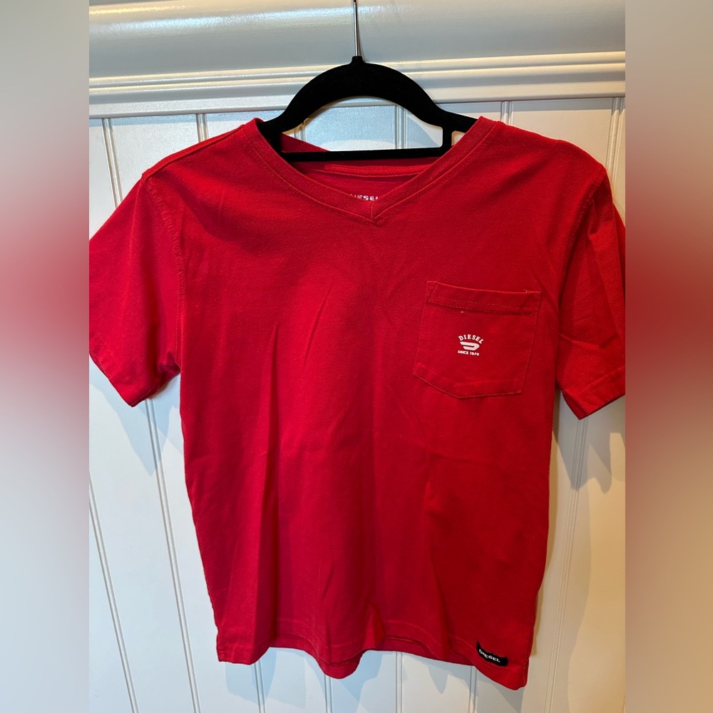 DIESEL Boys Size 10/12 Medium Youth Red Short Sleeve Tee Shirt